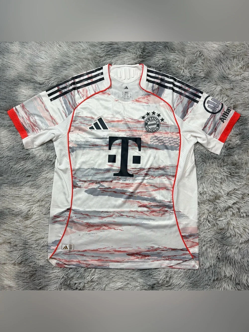 Adidas FC Bayern Munich 2025-26 Authentic Away Jersey